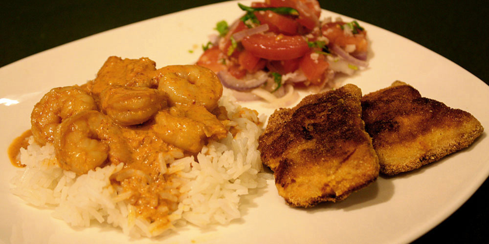 Shrimp Curry with Fried Salmon